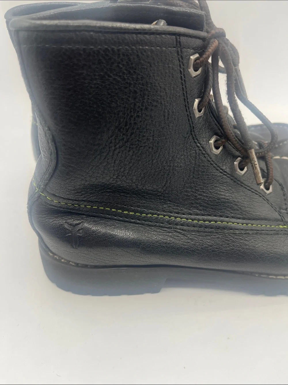 Frye Black Leather Kids Lace-Up Chukka  Boots